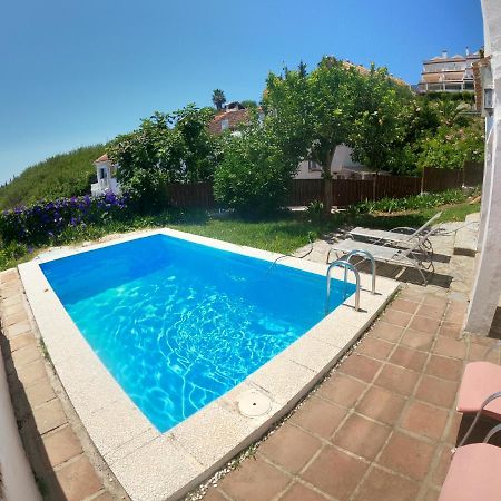 마닐바 Private Pool 아파트 외부 사진